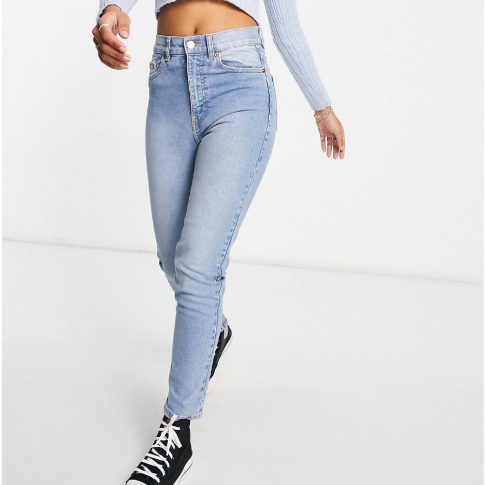 PULL&BEAR High Rise Slim Mom Jeans